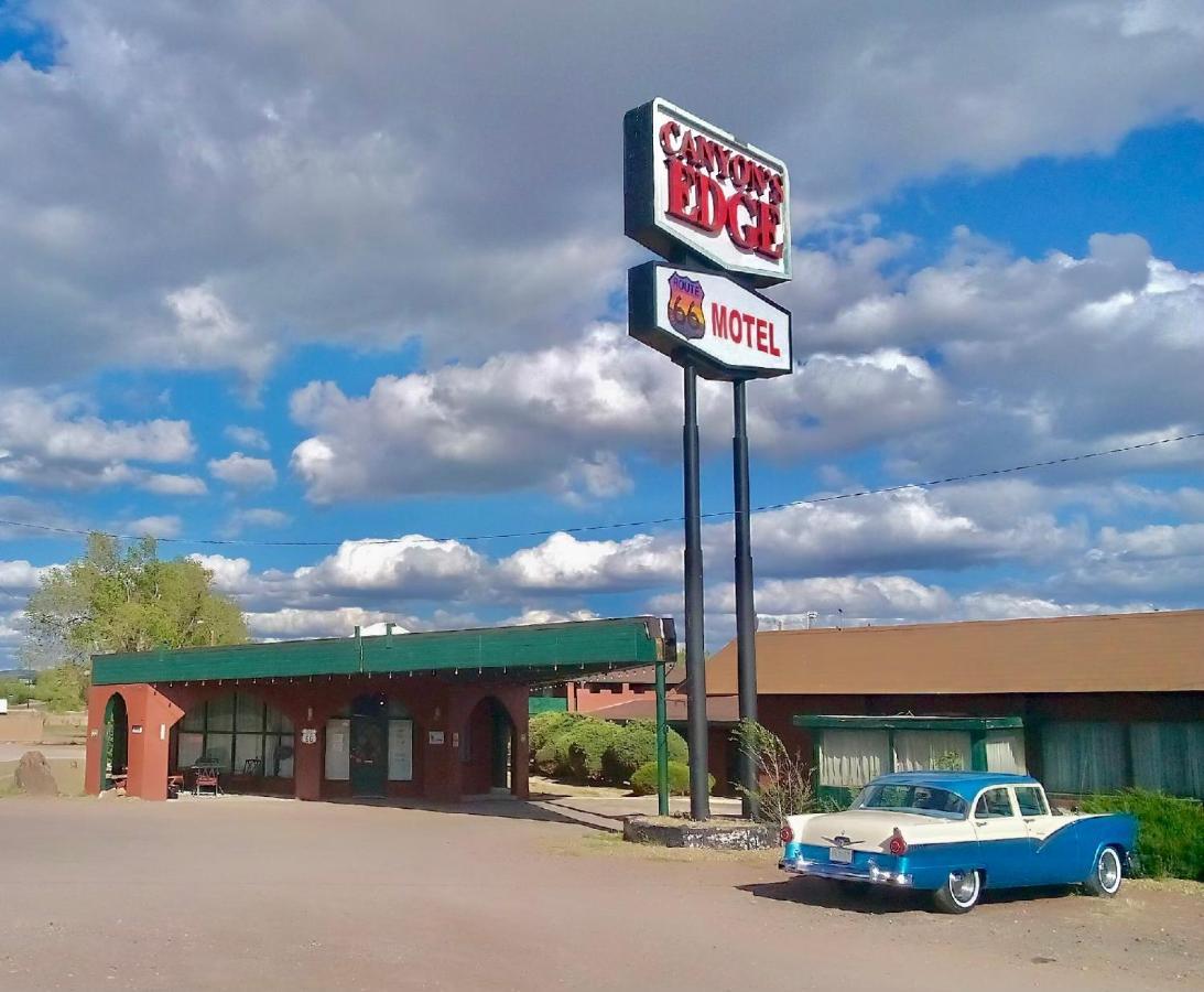 Canyon'S Edge Route 66 Motel Аш Форк Екстериор снимка