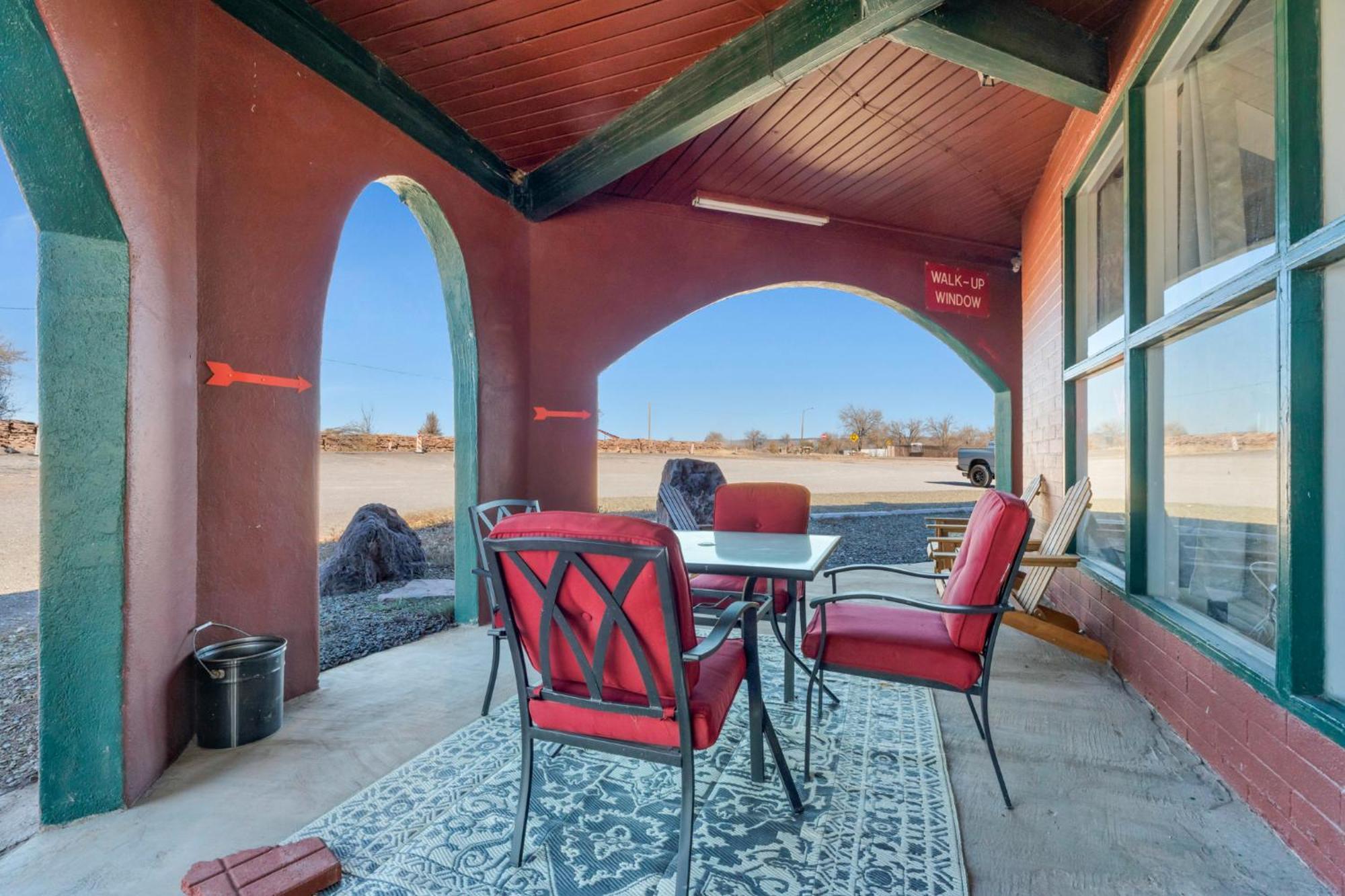 Canyon'S Edge Route 66 Motel Аш Форк Екстериор снимка
