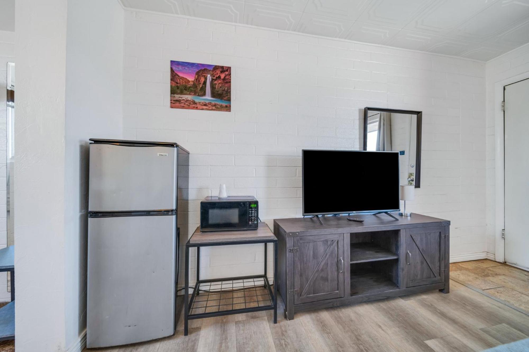 Canyon'S Edge Route 66 Motel Аш Форк Екстериор снимка